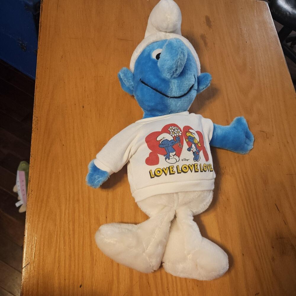 Vintage Wallace Berrie Smurf Plush Toy Medium Multicolor Valentine's Love Shirt‎